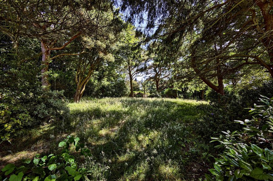 "Whinney Knowes", 27 Windmill Hill