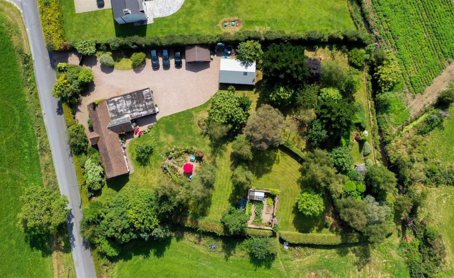 "Willow Cottage", 127 Ballystockart Road