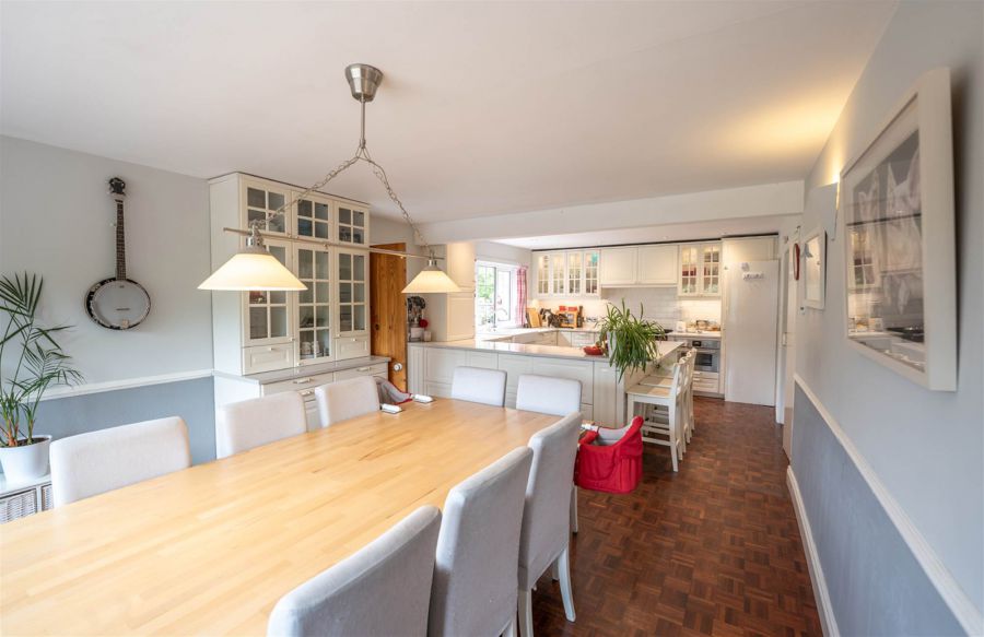 "Willow Cottage", 127 Ballystockart Road