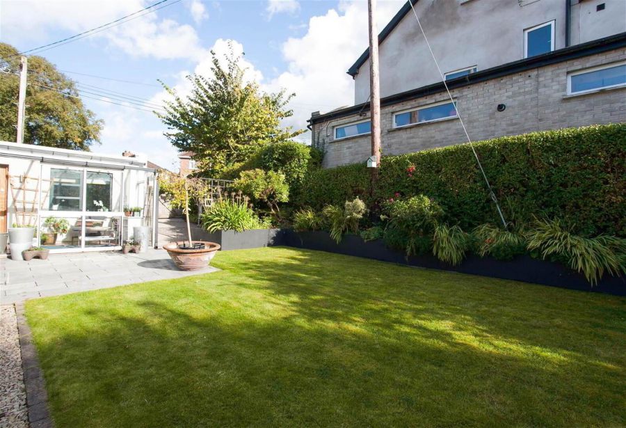 19 Croft Road