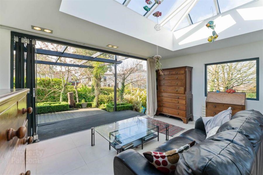 19 Croft Road