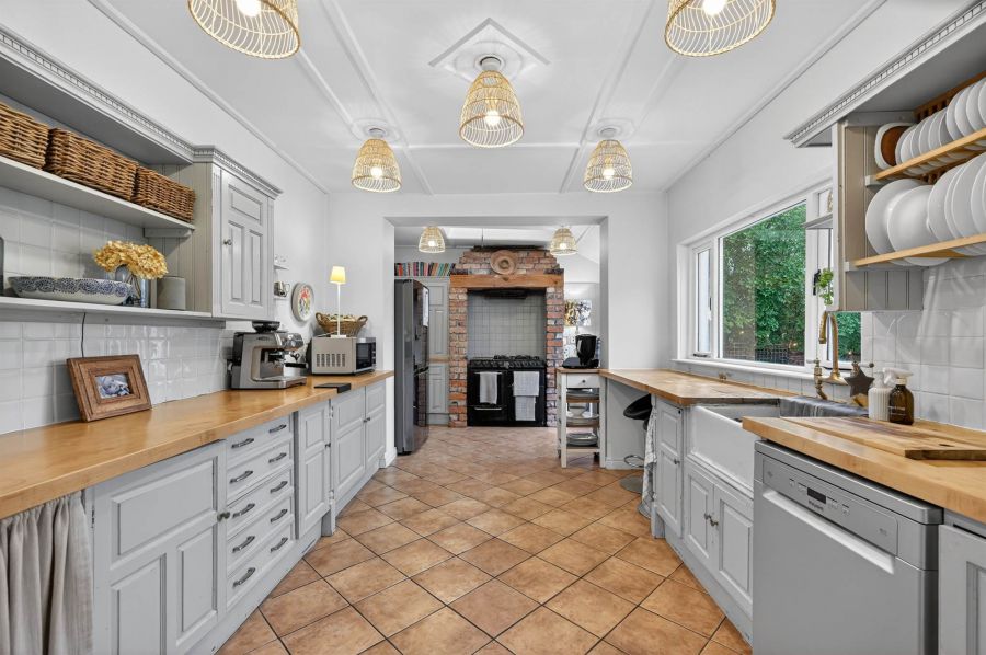 Tra Bella House, 7 Bridge Road