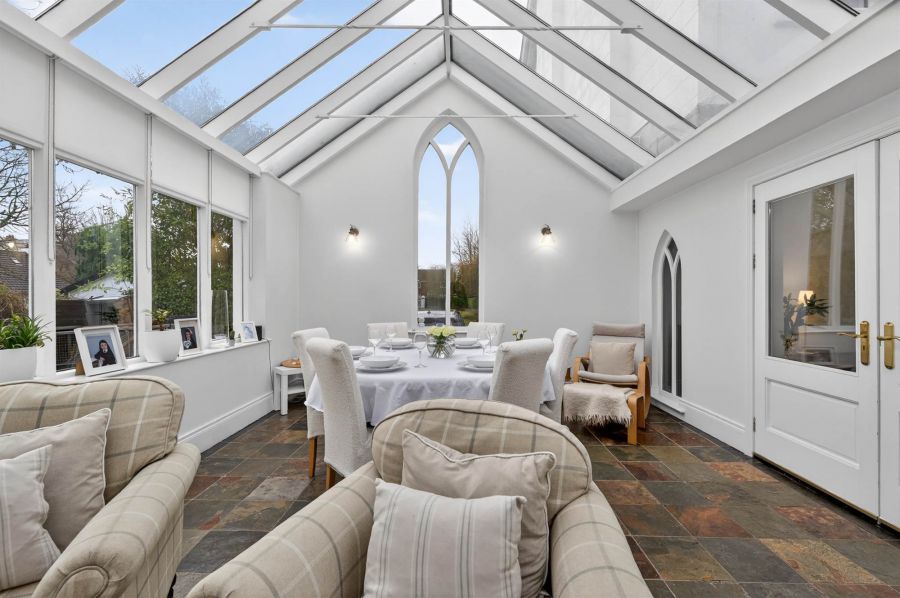 Tra Bella House, 7 Bridge Road