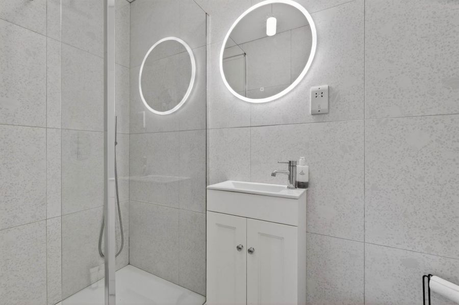 Tra Bella House, 7 Bridge Road