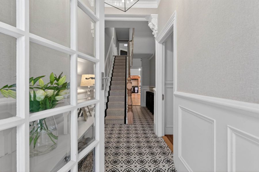 Tra Bella House, 7 Bridge Road