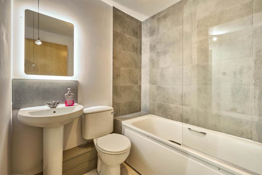 Apartment 202 Margarita Plaza