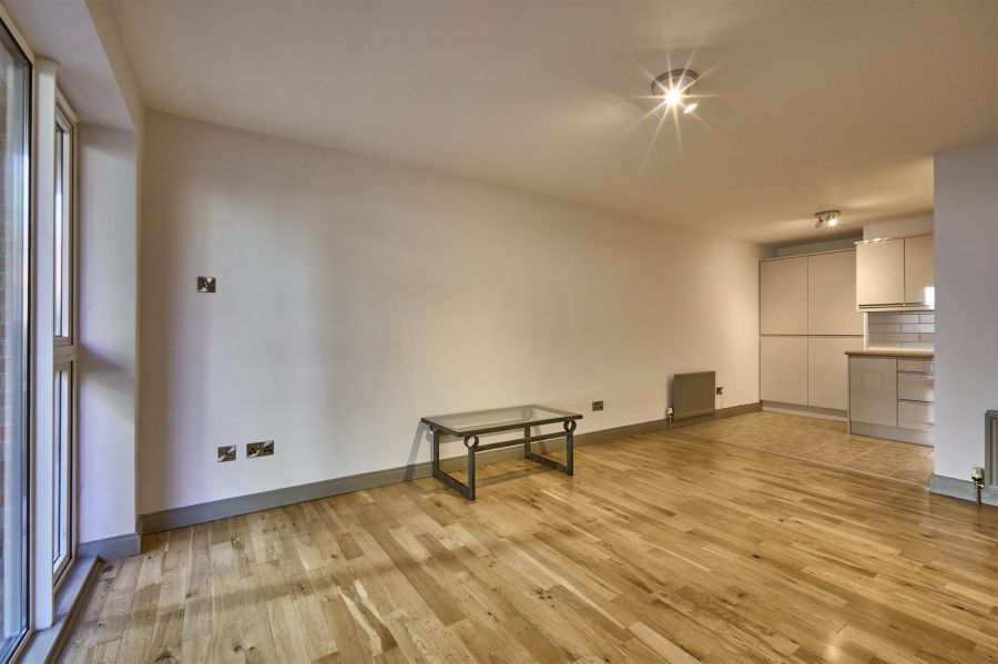 Apartment 202 Margarita Plaza