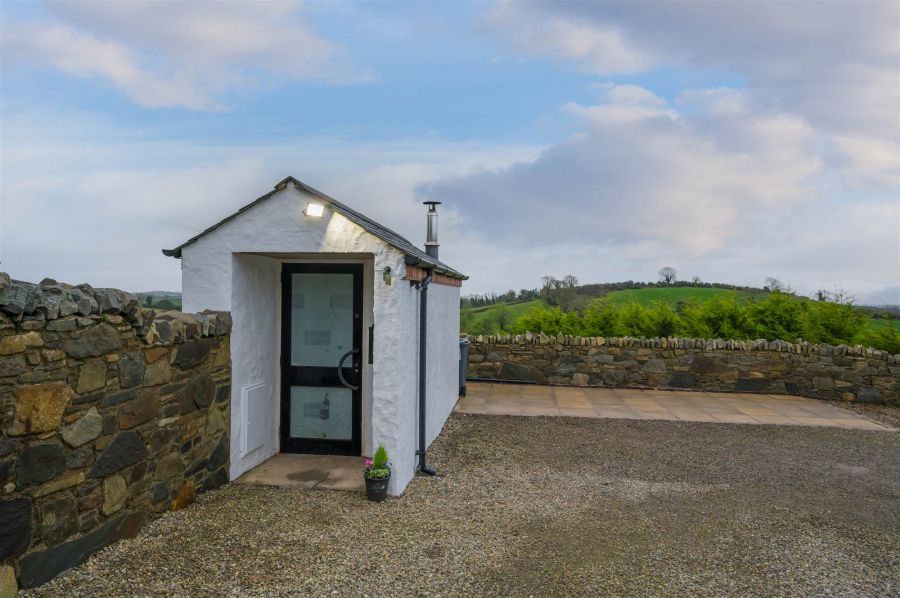 187 Carrickmannon Road