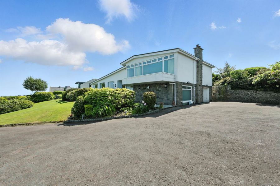 25 Larch Hill
