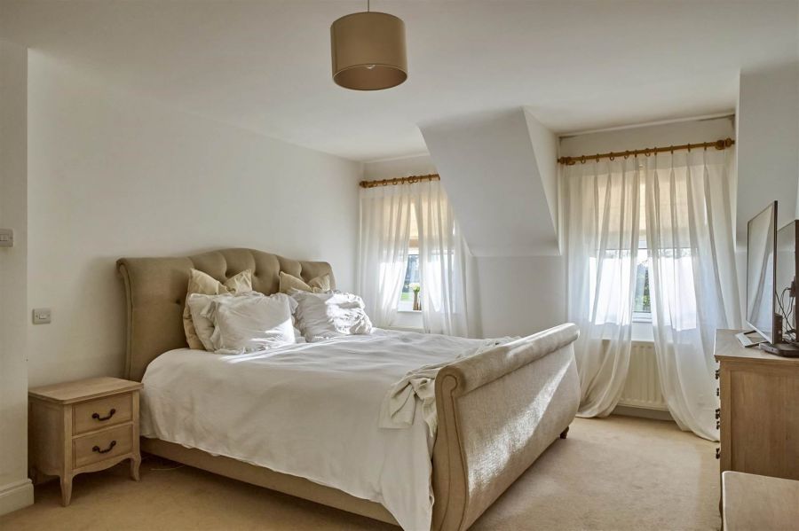 60a Windmill Road