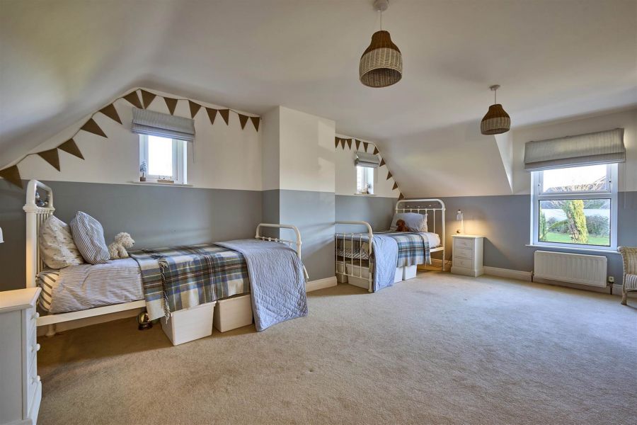 60a Windmill Road