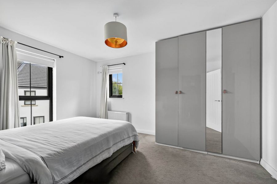 10 Wandsworth Court