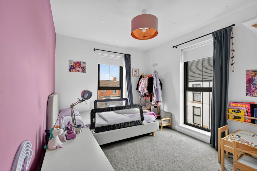 10 Wandsworth Court