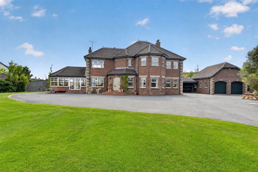 60 Tullyhubbert Road