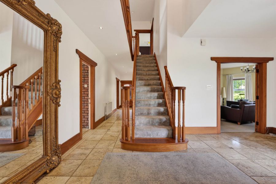 60 Tullyhubbert Road