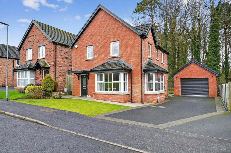 87 Beechfield Avenue