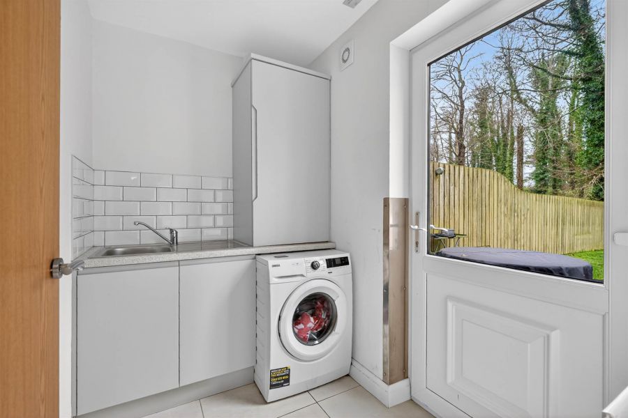 87 Beechfield Avenue