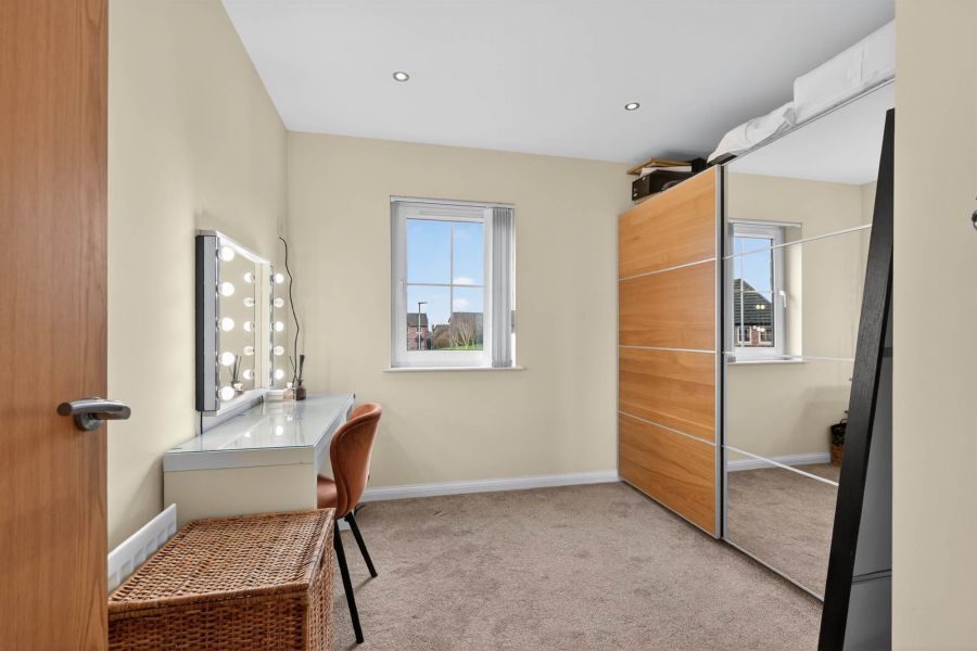 87 Beechfield Avenue