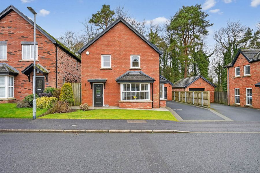 87 Beechfield Avenue