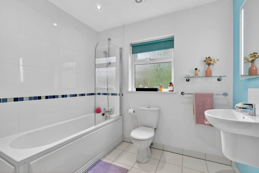 87 Beechfield Avenue