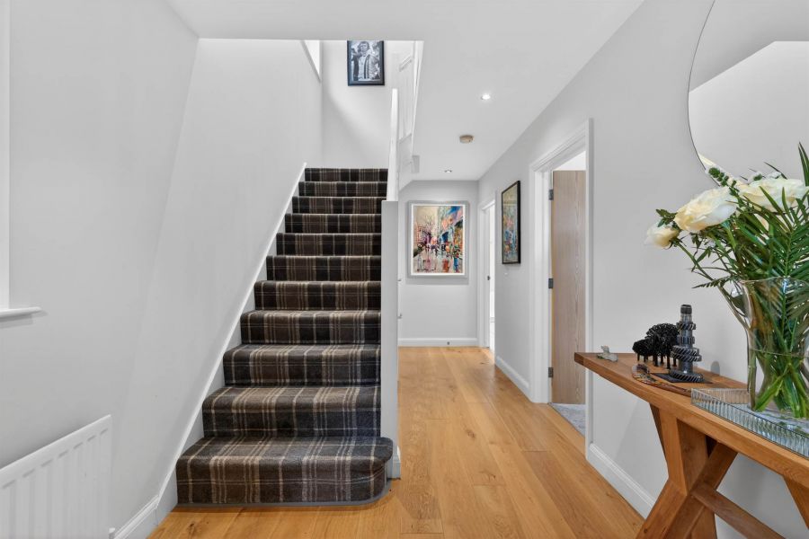 87 Beechfield Avenue