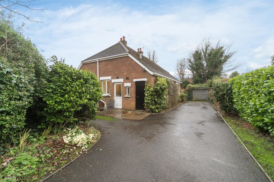 Beech Cottage, 9A Belmont Park