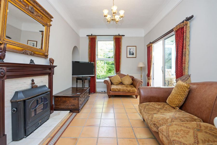7 Old Dundonald Road, Belfast
