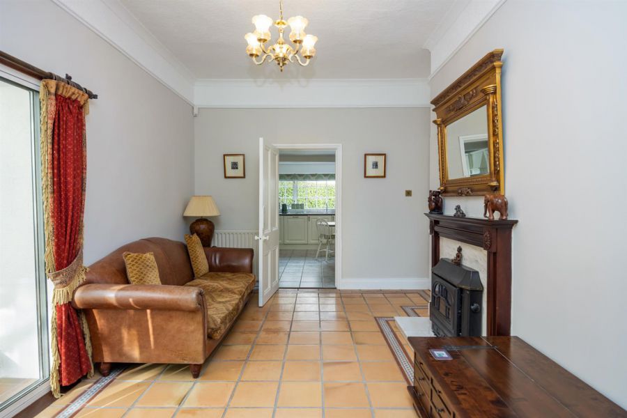 7 Old Dundonald Road, Belfast 7 Old Dundonald Road, Belfast