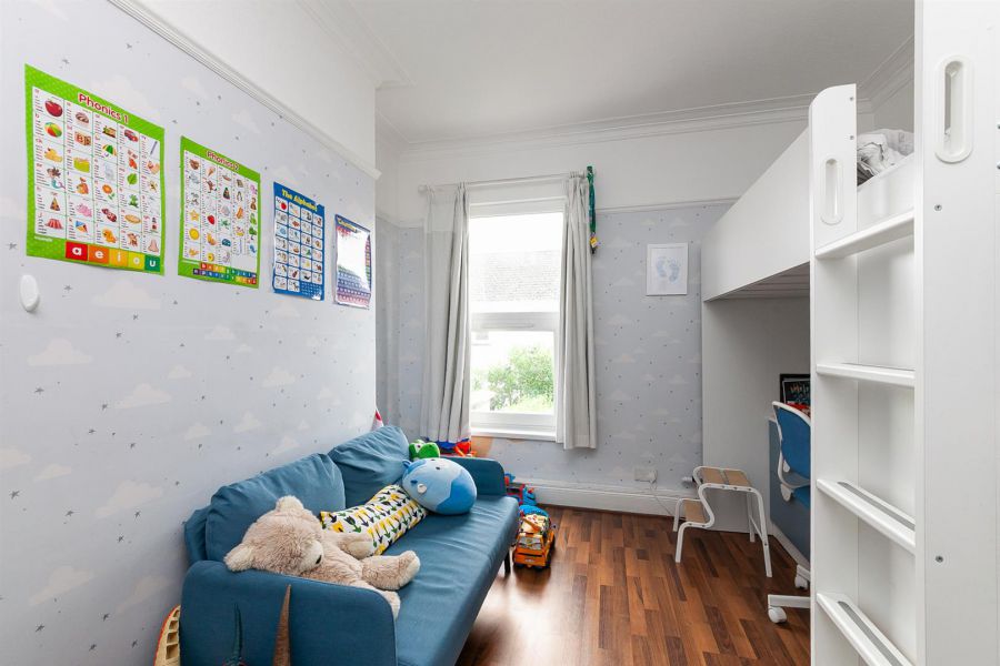 23 Ebrington Gardens