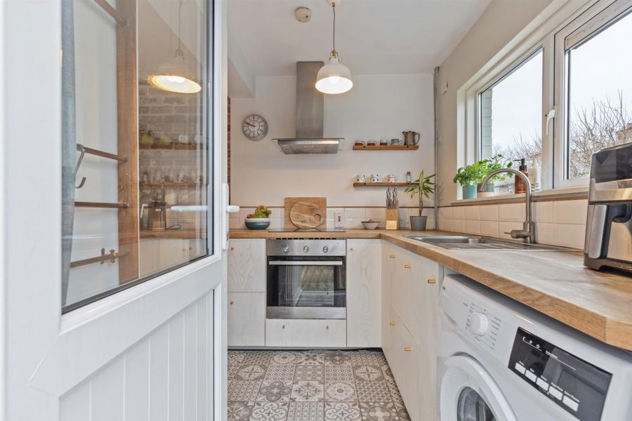 10 Wandsworth Crescent