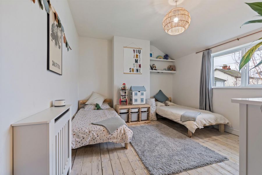 10 Wandsworth Crescent