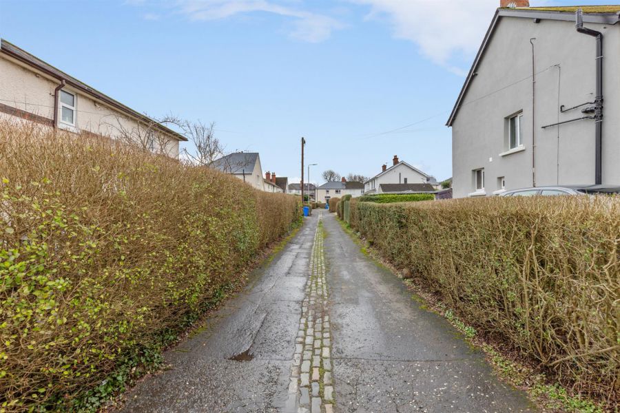 10 Wandsworth Crescent