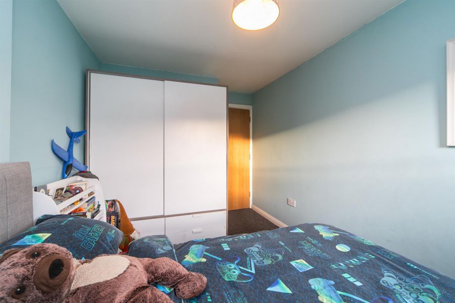 Apt 1, 12 Lewis Mews