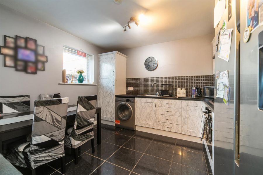 Apt 1, 12 Lewis Mews