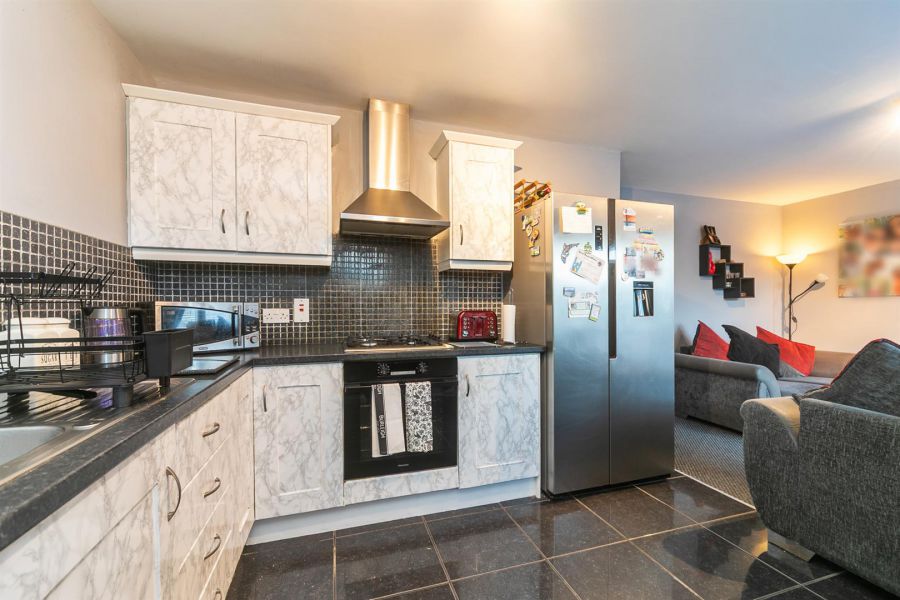 Apt 1, 12 Lewis Mews