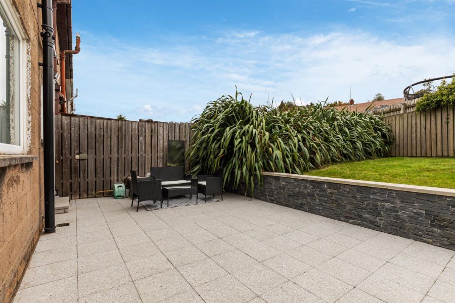 18 Braniel Crescent