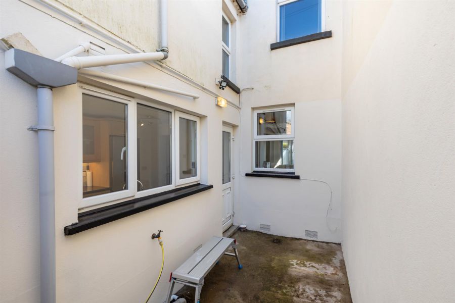 26 Campbell Park Avenue