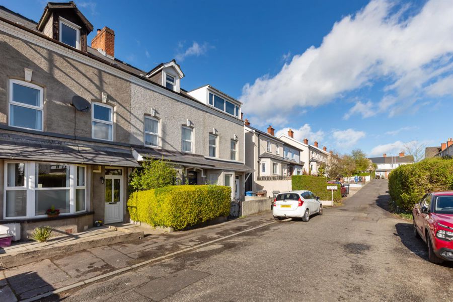 26 Campbell Park Avenue