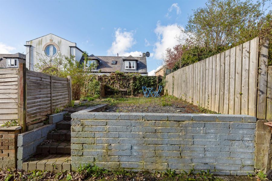 26 Campbell Park Avenue