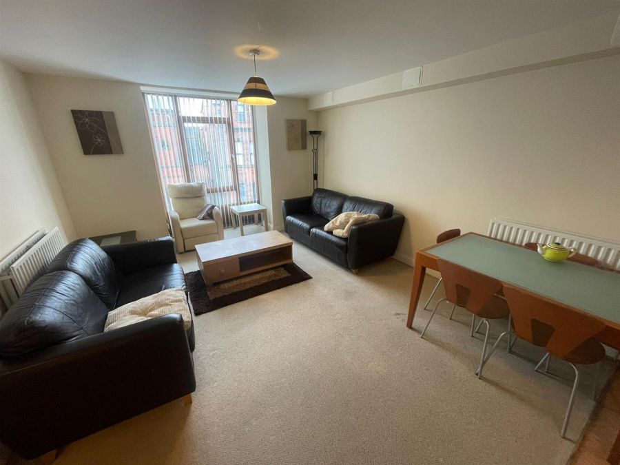 Apt 12, 112 Templemore Avenue