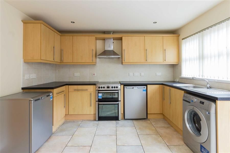12a Glenhoy Drive