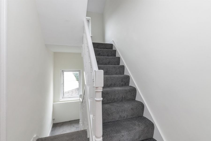 21 Sinclair Street