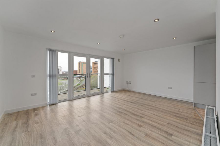 Apt 10, 35-55 Bridge End