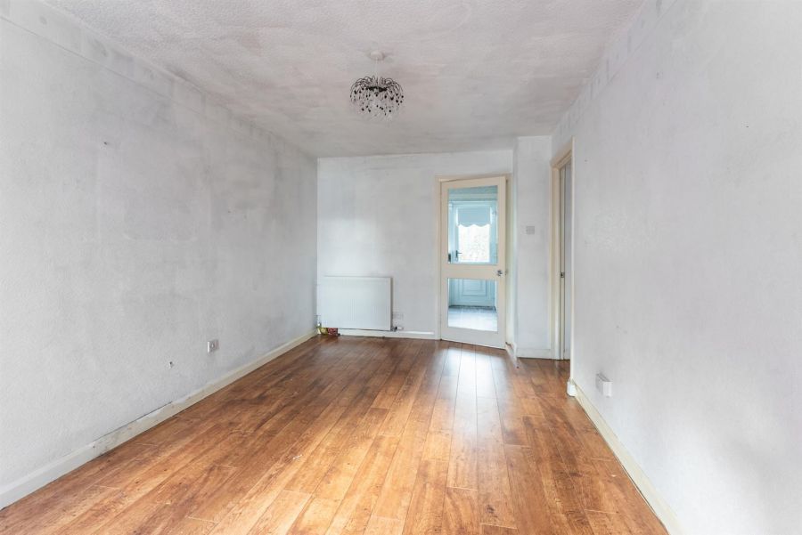 Apt 1 Earls Court, Bethany Street