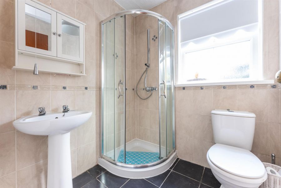 Apt 1 Earls Court, Bethany Street