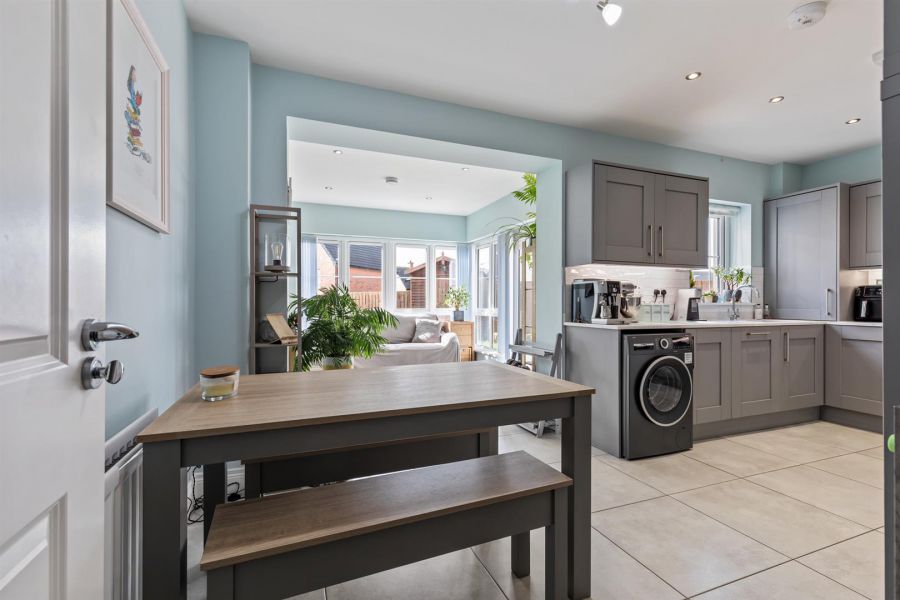 11 Millmount Village Avenue