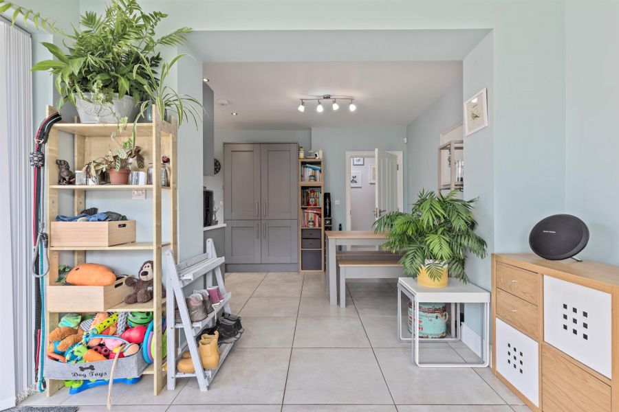 11 Millmount Village Avenue