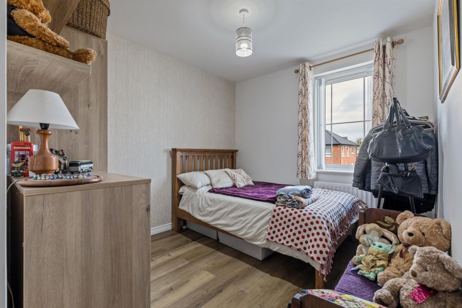 11 Millmount Village Avenue