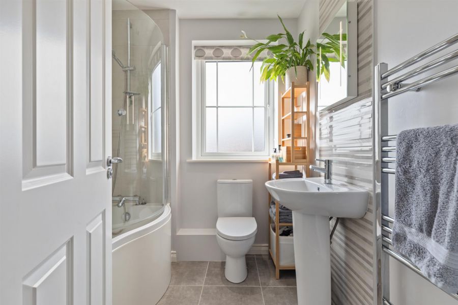 11 Millmount Village Avenue