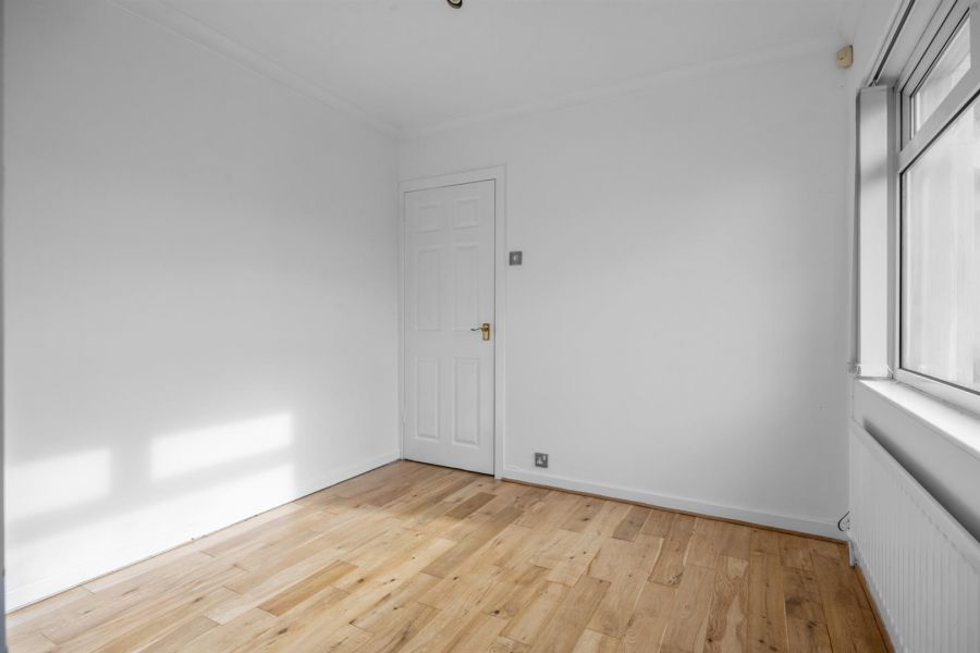 18 Ferndene Road